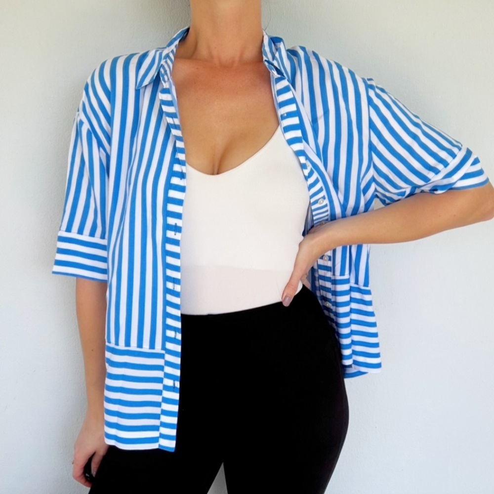 Jane + Delancey blue white stripe short sleeve collared button down shirt medium